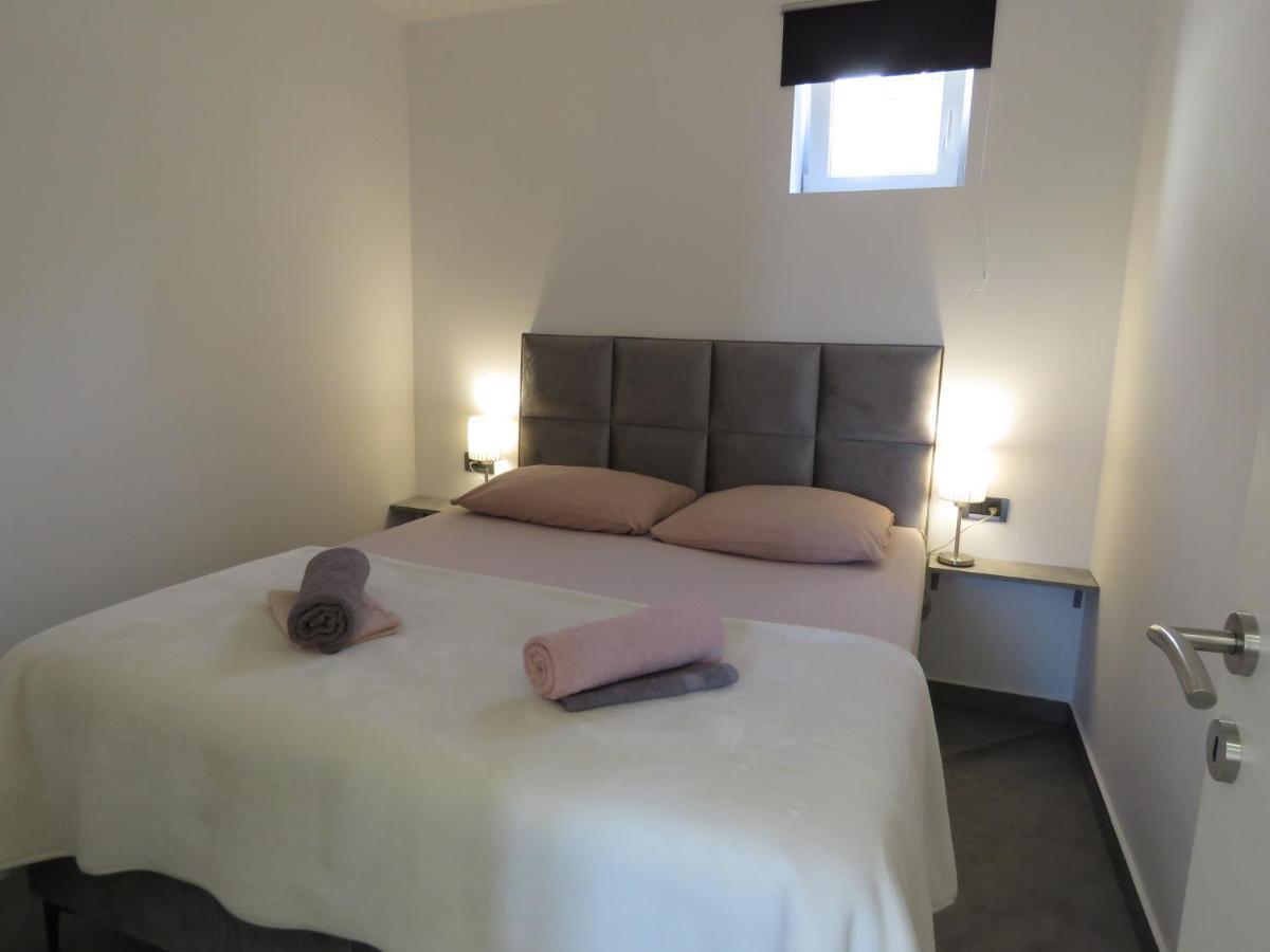 Nevera Apartment Млини Экстерьер фото